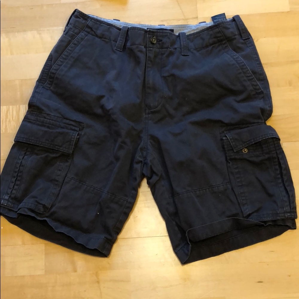 Men’s Tommy Hilfiger blue cargo shorts 34